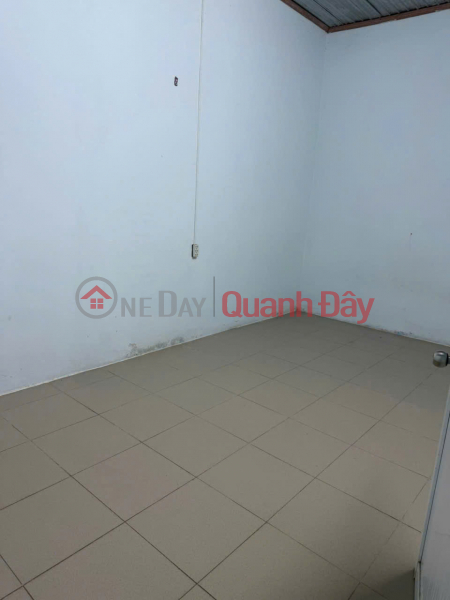 đ 2.88 Billion Corner house for sale, 2 frontages, south, west, near Tan Phong intersection, after fire prevention only 2 billion 880