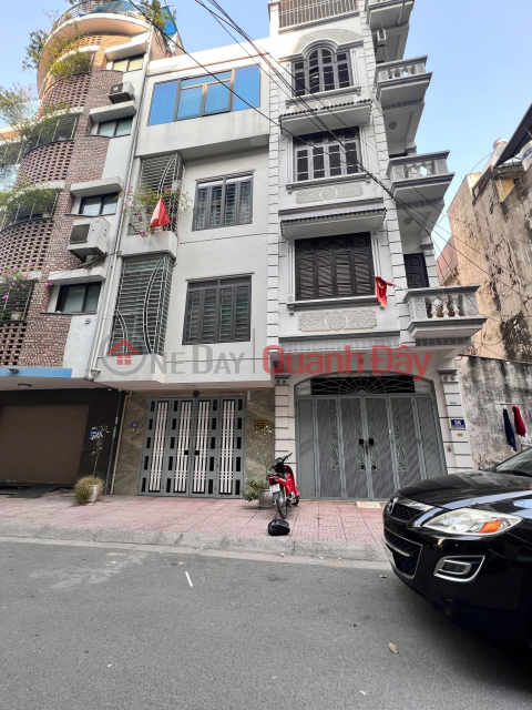 Urgent Sale - Car Lot to avoid Nguyen Xien Street 50m2\/4 Floors\/4.5m Frontage only 17.9 Billion _0