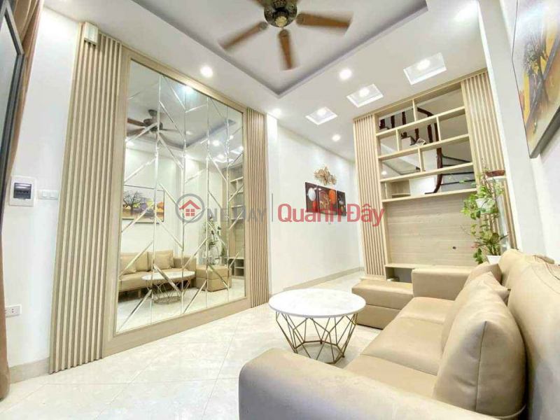 Property Search Vietnam | OneDay | Residential, Sales Listings | Selling Truong Dinh townhouse, 30m x 5, alley 3 floors, full furniture