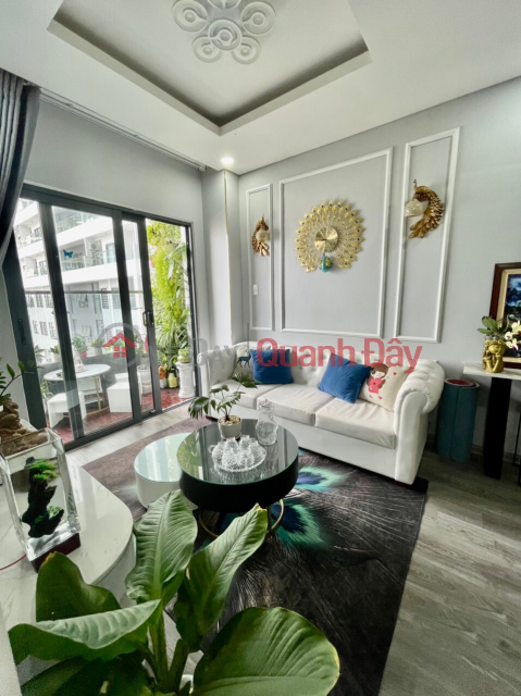 2BR apartment with view of Dragon Bridge and Han River _0