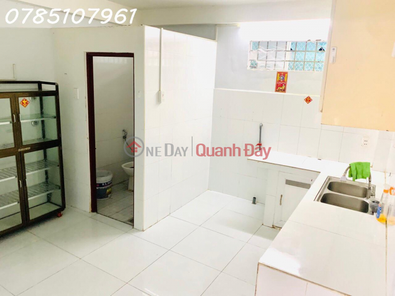 đ 12 Million/ month | Owner for rent 3-storey house, 3 bedrooms, 3 bathrooms on Binh Phu street, Ward 11, District 6