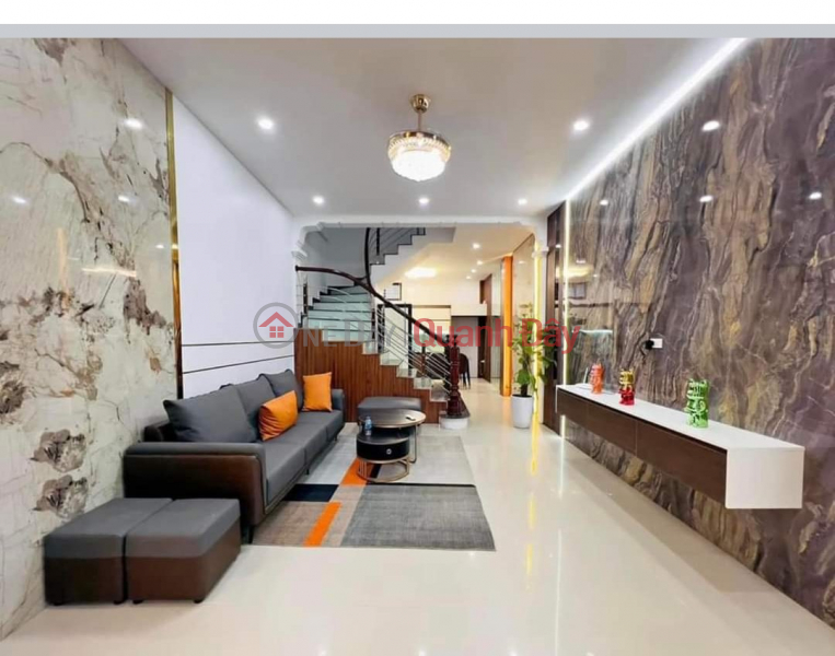 Just over 6 billion to have a beautiful house of 38 m2, 6 floors, motorbike parking lot, bypass car lane, Ngoc Thuy center | Vietnam Sales, đ 6 Billion