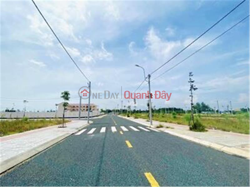 Owner Sells Land Plot Quickly at South Song Hau Street, Mai Dam Town, Chau Thanh, Hau Giang, Vietnam, Sales | đ 1.05 Billion