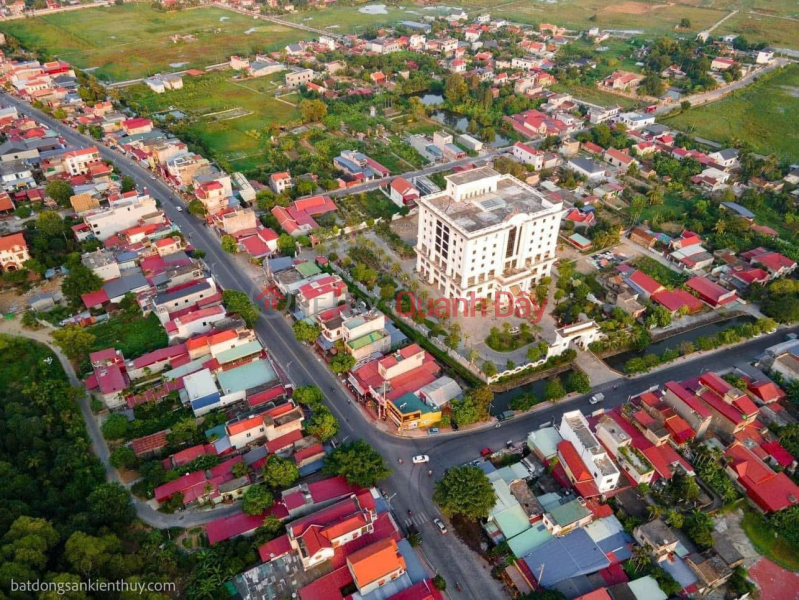 Làm ơn chọn, Nhà ở | Niêm yết bán | đ 3 tỷ