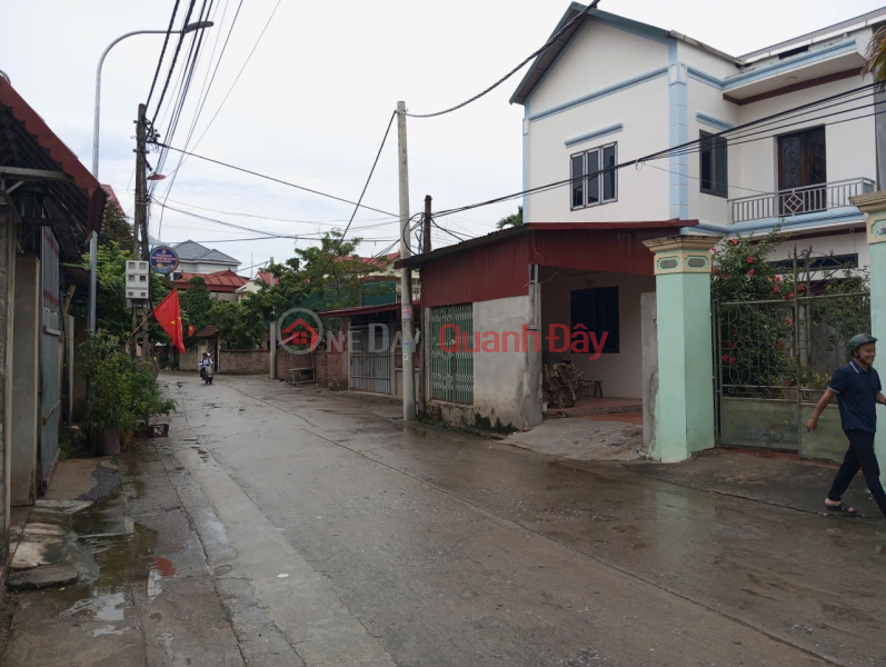 Land for sale in Thuan Thanh, Bac Ninh. 90m2 * frontage 5m * 2.3 billion. Car access, sidewalk. Sales Listings