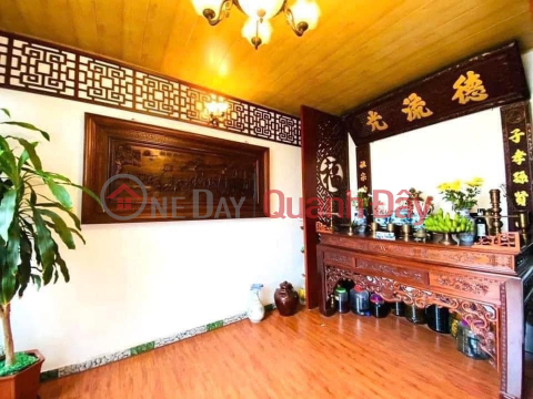 House for sale on Quan Nhan Thanh Xuan alley, 40m, 5 floors, alley, business, car parking at the door, slightly over 7 billion, contact 0975124520 _0