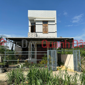 Bán Nhà mê 2 tầng còn mới Khê Định Tịnh Khê Quảng Ngãi, 192m2 đất, giá 1.59 tỷ tlcc _0