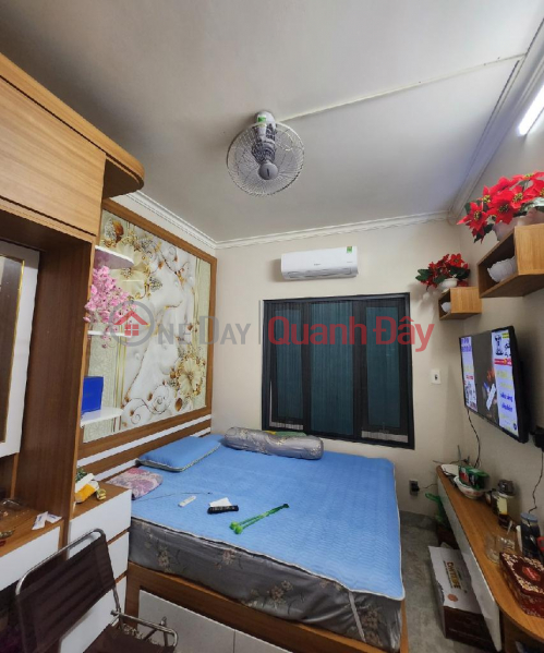 Thanh Xuan townhouse, Bui Xuong Trach, beautiful and glass, sturdy and reasonable, 40m x 5T, only 5.95 billion, Vietnam, Sales | đ 5.95 Billion