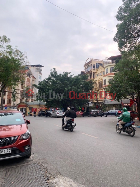 House for sale on Dang Thuy Tram street, 68m² x 4 floors, 24 billion VND, subdivided plot, car access, suitable for business. Vietnam Sales | đ 24 Billion