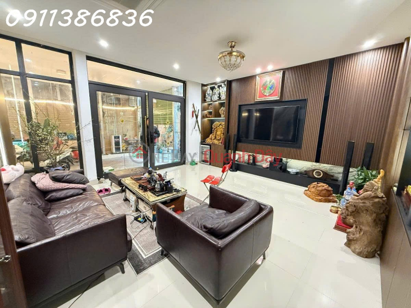 Garage, Car access, 100m from Dich Vong Street, 4 floors, Elevator, High-class neighborhood, 29 billion VND, Vietnam, Sales đ 29 Billion