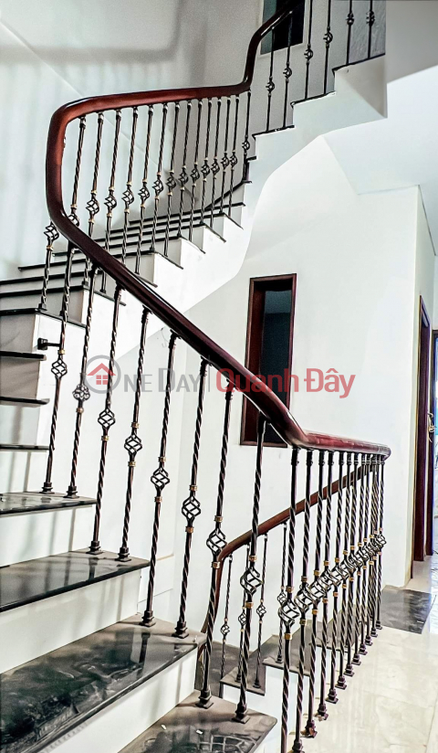 Cho thuê nhà, 82m2_ 5T; Đào Duy Từ, Mã Mây, Hàng Bạc, Hoàn Kiếm -35 tr _0