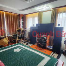 ĐỐNG ĐA, SIÊU PHẨM MẶT PHỐ 35M2 4 TẦNG - KINH DOANH SẦM UẤT - THANG MÁY - VỈA HÈ - LÔ GÓC 3 MẶT THOÁNG VĨNH _0