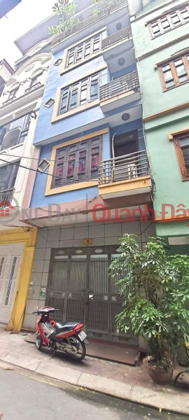 Property Search Vietnam | OneDay | Nhà ở, Niêm yết bán, Phố Văn Cao Ba Đình - ô tô tránh - kinh doanh - 150m mặt phố - 300m Hồ Tây - 5 tầng 40m2 mt5m chỉ 12.5 ty