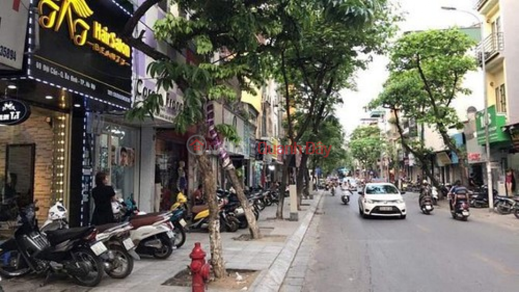 Doi Can house for sale, frontage 18m, corner lot 124m2, 7 seater car in Ba Dinh district, price 16 billion VND Sales Listings