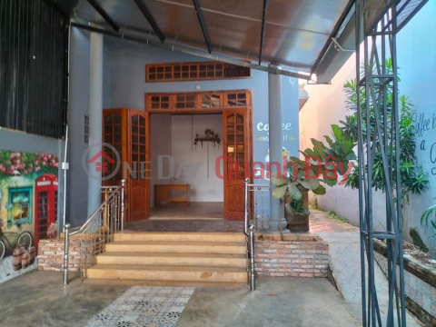 OWNER'S HOUSE - RESIDENTIAL LAND AND HOUSE for sale at Nguyen Tat Thanh street, Lien Son town, Lak district. DAK LAK _0