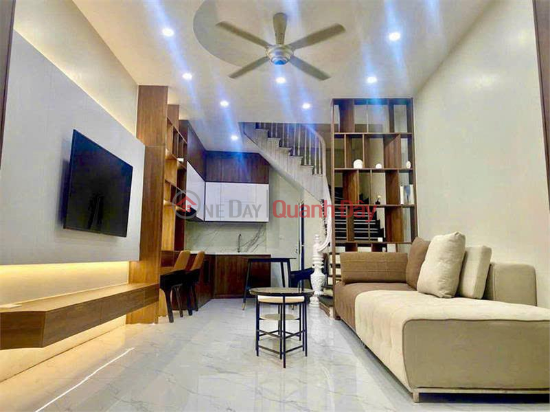 VÍP Lô góc Bà Triệu,Hà Đông,Dt 35m,4 tầng, giá 6 tỷ. Gần Ôtô, kinh doanh | Việt Nam Bán đ 6 tỷ