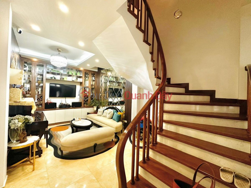 HOUSE FOR SALE AT 89 LAC LONG QUAN 6 FLOORS BEAUTIFUL TO LIVE IN NOW 38M2 PRICE APPROXIMATELY 7 BILLION Sales Listings