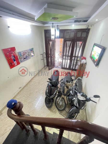 BÁN NHÀ 337 ĐỊNH CÔNG-GẦN PHỐ-RỘNG NỞ HẬU-38M-4 TẦNG-4PN GIÁ 7 TỶ Niêm yết bán