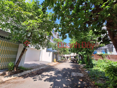 RARE OPPORTUNITY, ONLY 1 PLOT LEFT, 16M WIDE ROAD, DAO SU TICH STREET, 5X19M, SLIGHTLY OVER 7 BILLION VND. _0