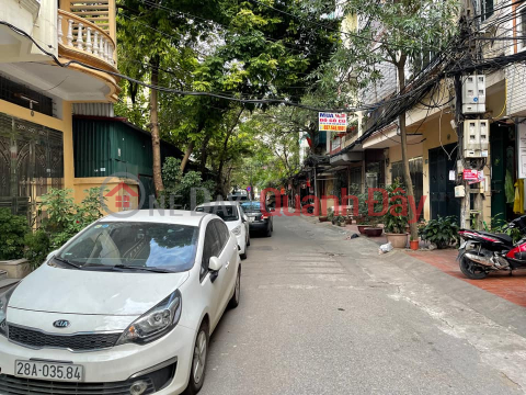 (SHARK ALLEY FRONT, LOT, CAR) House for sale on TRAN QUANG DIEU, Dong Da, 53m2, 5 floors, frontage 4.7m _0