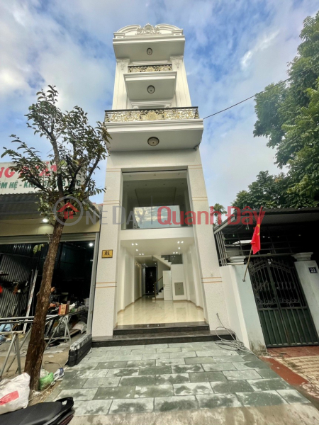House for sale on Khuc Thua Du street, 4 floors with elevator, very nice price 6.88 billion Sales Listings