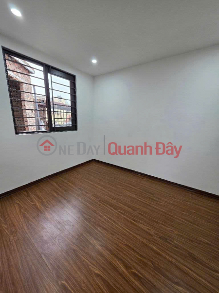 đ 7.85 Billion House for sale, 5 floors, alley 318 La Thanh, O Cho Dua ward, Hanoi, 44.5m2 x 5 floors, 3m wide alley, no brokerage fee.