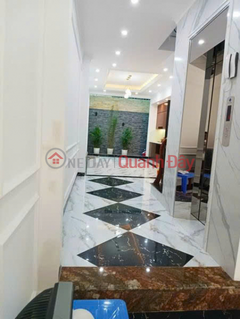 House for sale in Thanh Xuan, Phan Dinh Giot, wide alley, car-safe, both residential and business, area 68m2, price 22.5 billion _0