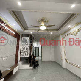 HOUSE FOR SALE IN DINH CONG, 1 HOUSE ON THE STREET, 7 FLOORS WITH ELEVATOR, USAGE AREA 45M2, PRICE 10.5 BILLION _0