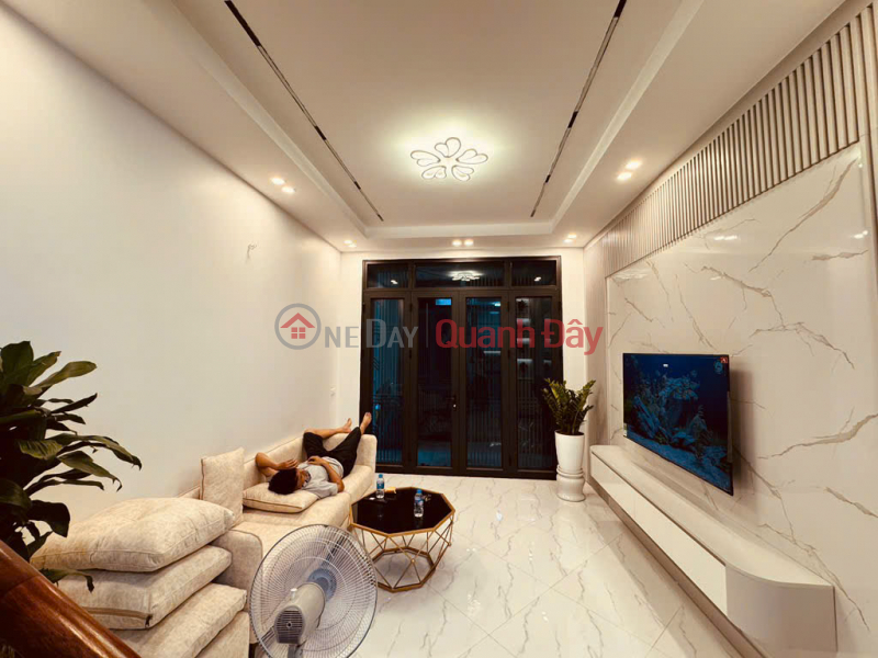 Bright house in lane 355 Xuan Dinh, 30m, 5 floors, 6.8 billion Sales Listings