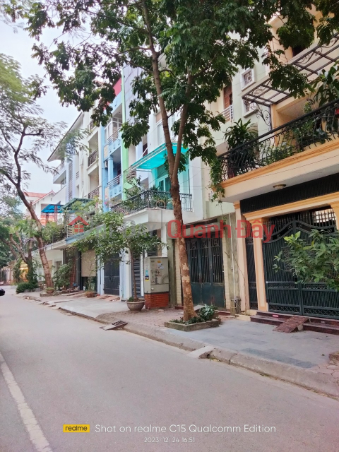 Selling adjacent to Van Quan Ha Dong, 100m2 x 4T, large frontage for business, spacious summer, 15 billion _0