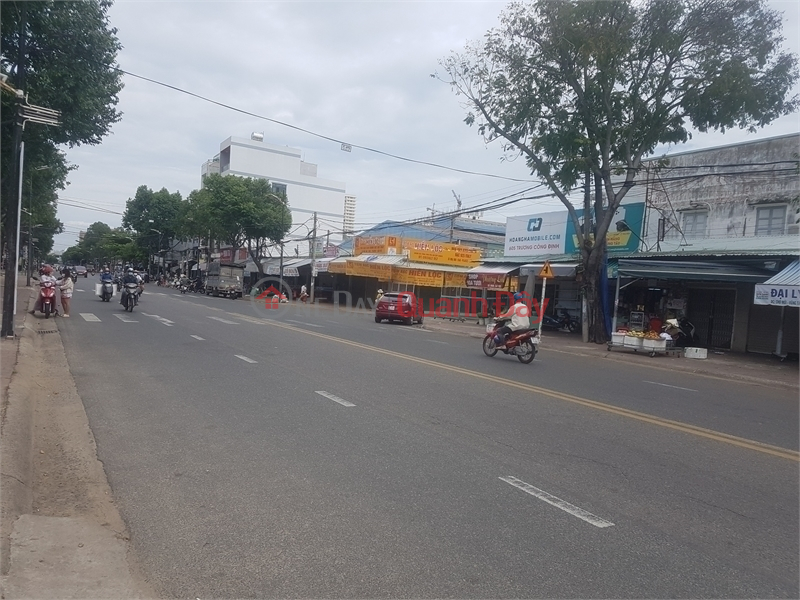 Property Search Vietnam | OneDay | Retail | Rental Listings | Space for rent next to Nam Ky Khoi Nghia Market, TPVT