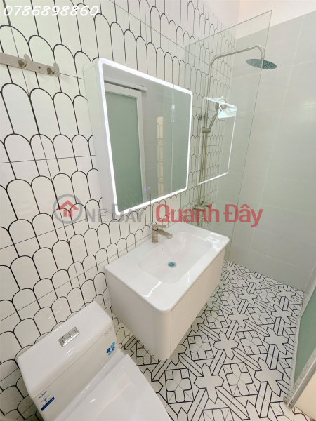 đ 6.49 Billion | A MASTERPIECE IN TAN THUAN TAY – BEAUTIFUL HOUSE WITH FULL FURNITURE – ONLY 10 METERS FROM A CAR-ACCESSIBLE ALLEY