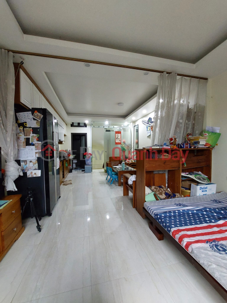 TRAN QUOC HOAN TOWNHOUSE FOR SALE. - 2 AIR SIDE - CAR GARAGE - 4M ROAD IN FRONT OF HOUSE PRICE 10 BILLION Vietnam | Sales | đ 10 Billion