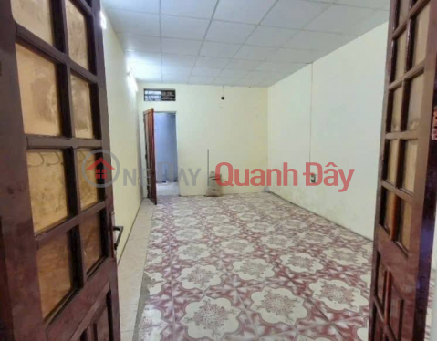 Cho thuê nhà riêng nguyên căn ngõ 50 Phố Chùa Quỳnh, 40m2 khép kín chỉ 4.5 Triệu _0