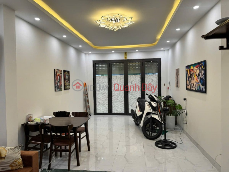 đ 12.5 Billion | Beautiful house with car access - Duc Giang - Long Bien, 5 floors, 45m2, 12.5 billion VND, Long Bien, Hanoi.
