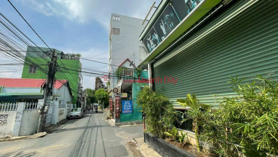 Selling a beautiful plot of land to build a villa in Tan Tien Ward near the market, giving away a suite of rooms Vietnam, Sales | đ 4.25 Billion