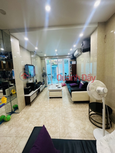 MẶT NGÕ GIẢI PHÓNG – LÔ GÓC – NHÀ ĐẸP DÂN XÂY – NỘI THẤT XỊN – OTO TRÁNH Việt Nam Bán, đ 17,9 tỷ