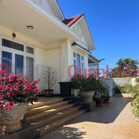 Bán villa sân vườn 1038 m2 - thị trấn liên nghĩa đức trọng lâm đồng giá 11 Tỷ Bán villa sân vườn 1038 m2 - thị trấn liên nghĩa đức trọng lâm đồng giá 11 Tỷ _0