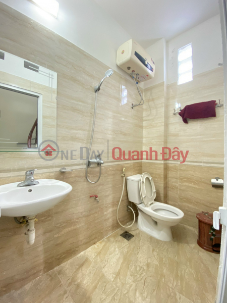 Cần cho thuê nhà nguyên căn ngõ 69 Bùi Huy Bíchi, 33m ×5 Tầng 3N to .1N nhỏ.4wc Việt Nam, Cho thuê | đ 9 triệu/ tháng