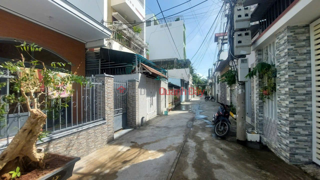 HOUSE FOR SALE IN CAR ALLEY ON PHAM TU STREET, NORTHERN WARD, NHA TRANG Sales Listings