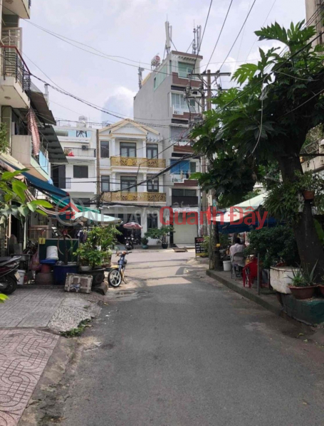 ₫ 7.1 Billion | OWNER FOR SELLING A HOUSE NEAR THE FRONT FACE OF Doi Cung Street, Ward 9, District 11, Ho Chi Minh City