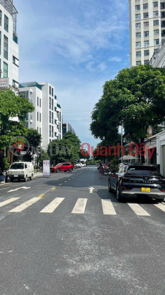 Property Search Vietnam | OneDay | Residential, Sales Listings, Selling adjacent to VOV, area 92m x 5 floors. MT 5.1m. Complete. Price 20.5 billion. Contact: 0964769634