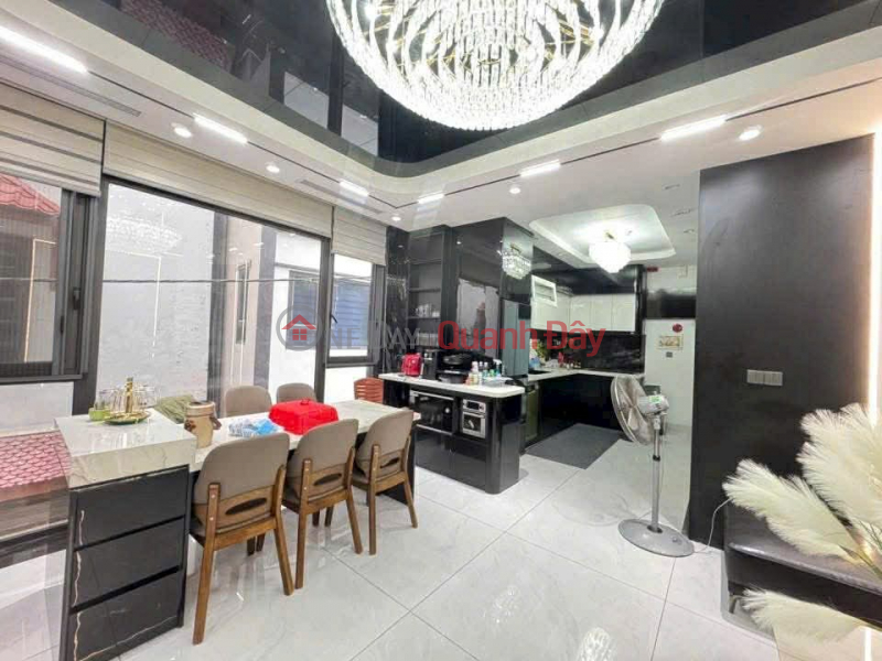 , Please Select, Residential Sales Listings đ 19.5 Billion