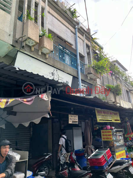 BEAUTIFUL HOUSE – GOOD PRICE – OWNER NEEDS TO SELL HOUSE AT 726\\/60 Nguyen Kiem Street, Ward 3, Go Vap District, Ho Chi Minh City., Vietnam Sales, đ 7.2 Billion