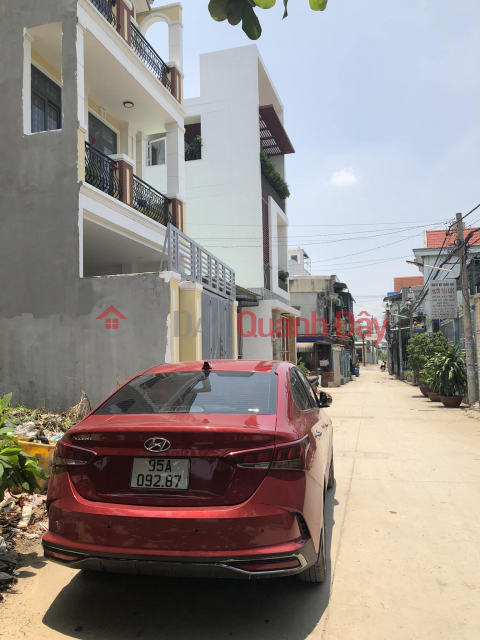 HOUSE FOR SALE Plot - 3 storeys - 4 bedrooms - horizontal 4.5M - XH - BINH PHUOC BRIDGE - ICH 5 BILLION _0