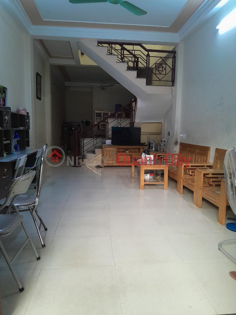 OWNERS QUICK SELLING 2-storey house with beautiful location in Thanh Mai street, Quang Thanh ward _0