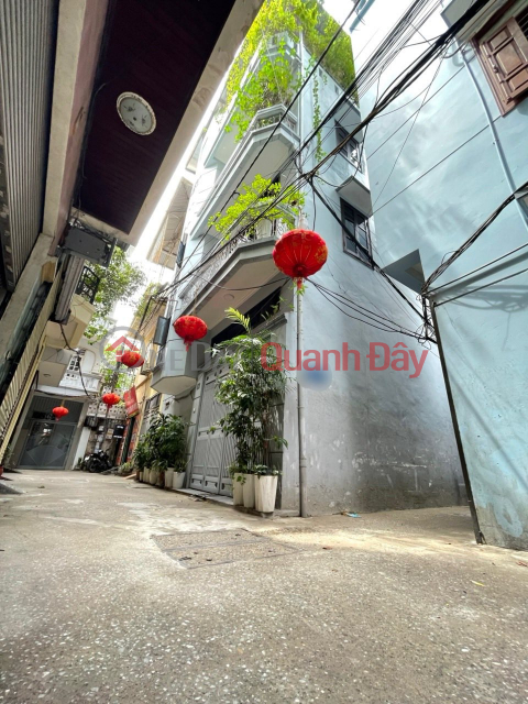 EXTREMELY RARE - Corner House on Tay Son Street 43m2\/ 4 Floors, Frontage 7m 14.5 billion Only 10 meters from the Street _0