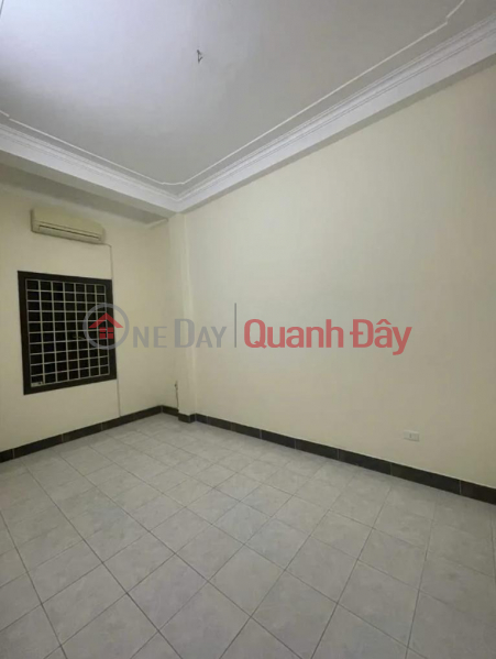 House for sale in Hai Ba Trung District, 20m away from car, alley more than 3.5m, area 44m, price slightly 6 billion Vietnam | Sales | đ 6.5 Billion