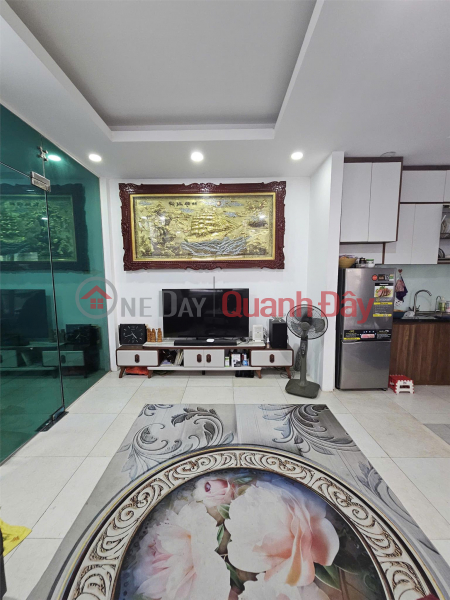 BEAUTIFUL HOUSE - GOOD PRICE Need to sell quickly a house located in Hai Ba Trung district, Hanoi City Sales Listings