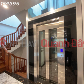 Front of Nui Truc - Ba Dinh alley: Passenger car, 75m2, 6 floors, 4.5m frontage, rear window, _0